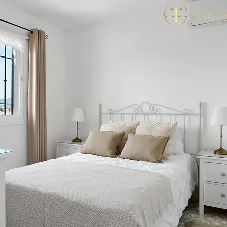 Holiday home Chic Retreat With A Spacious Garden, Near Burriana Nerja